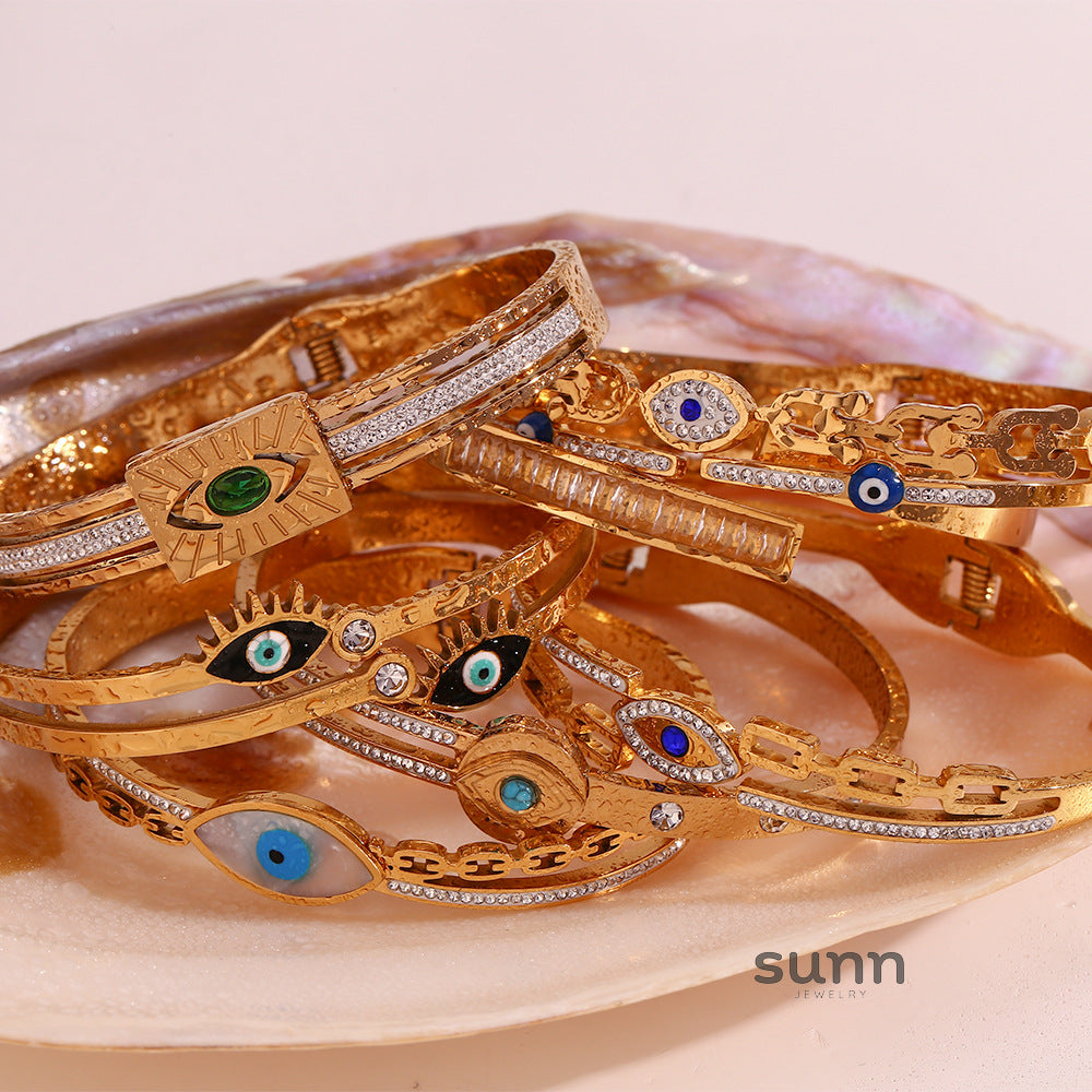 Roman Golden Eye Chain Bracelet [KJ2J8LNT]