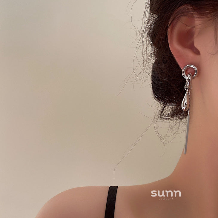 Roman Silver Tassel Earrings [EE9AFS95]
