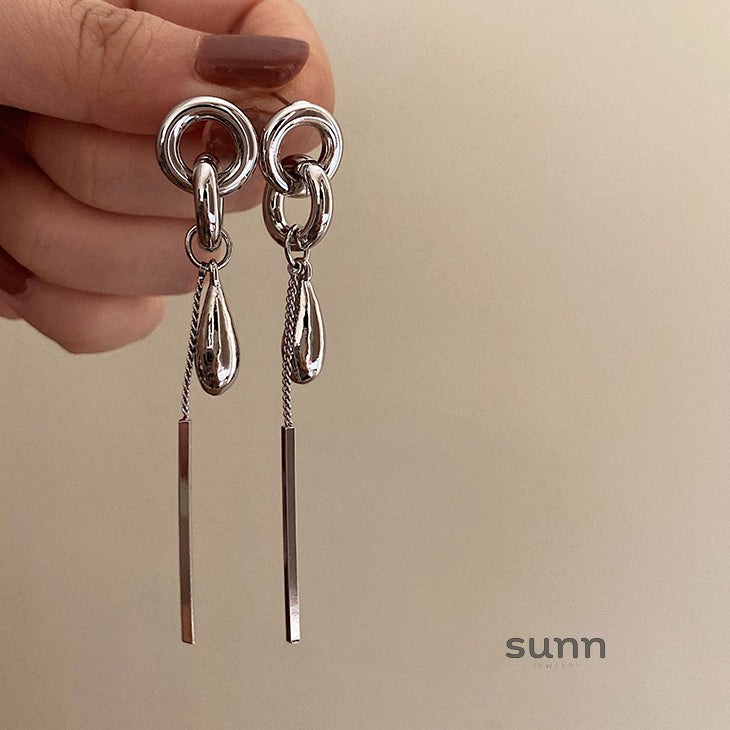 Roman Silver Tassel Earrings [YC14AYRZ]