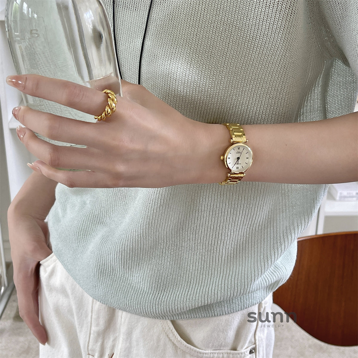 Rome Vintage Gold Watch [TOGG63TW]
