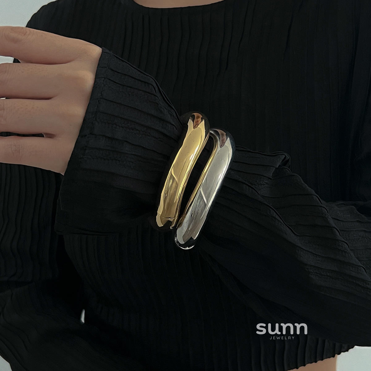 Romi Metal Statement Jewelry [4WB01EPD]