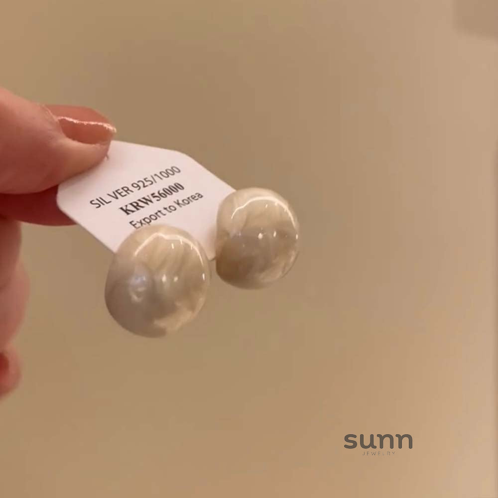 Romina Elegant Cream Orb Earrings [B3U14QG1]