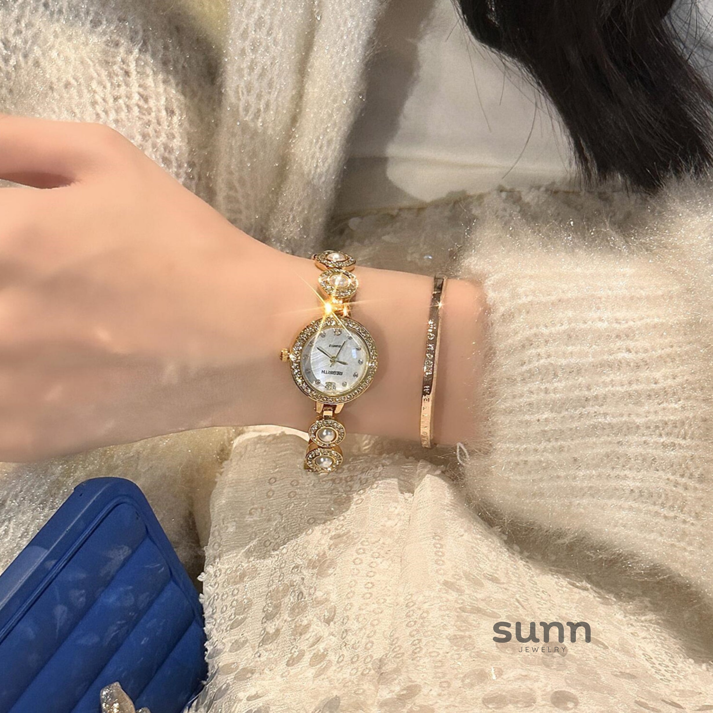Romina Retro Starry Bracelet Watch [DAN4WQMJ]