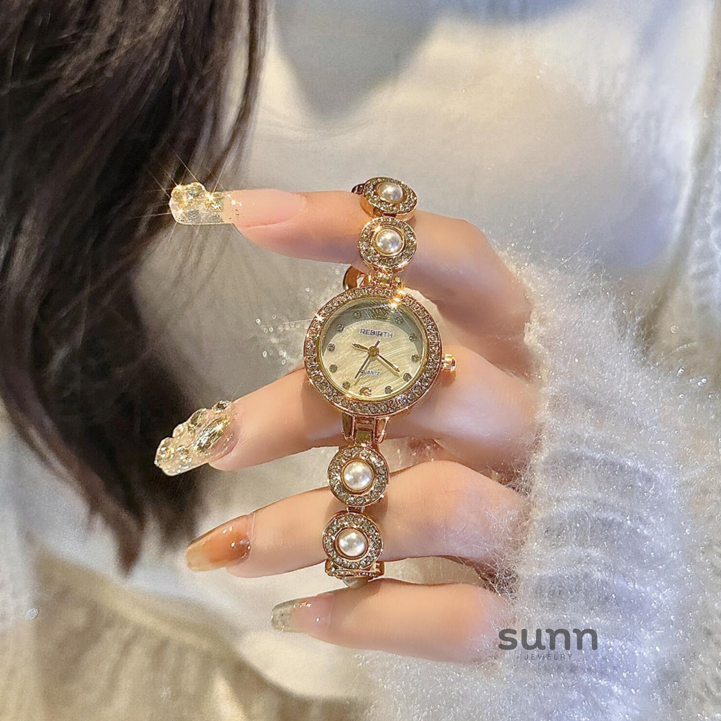 Romina Retro Starry Bracelet Watch [GF4YTB4Z]