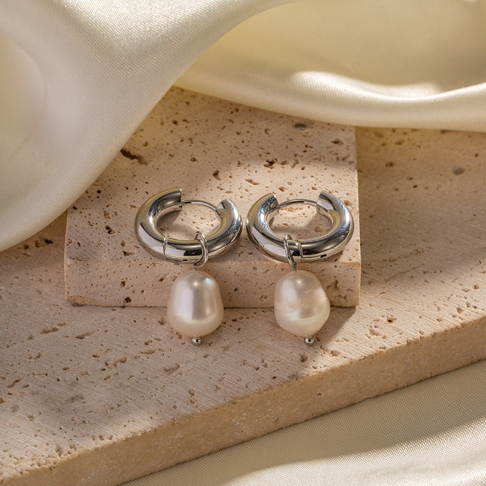 Rona Freshwater Pearl Drop Earrings [NNLB6863]