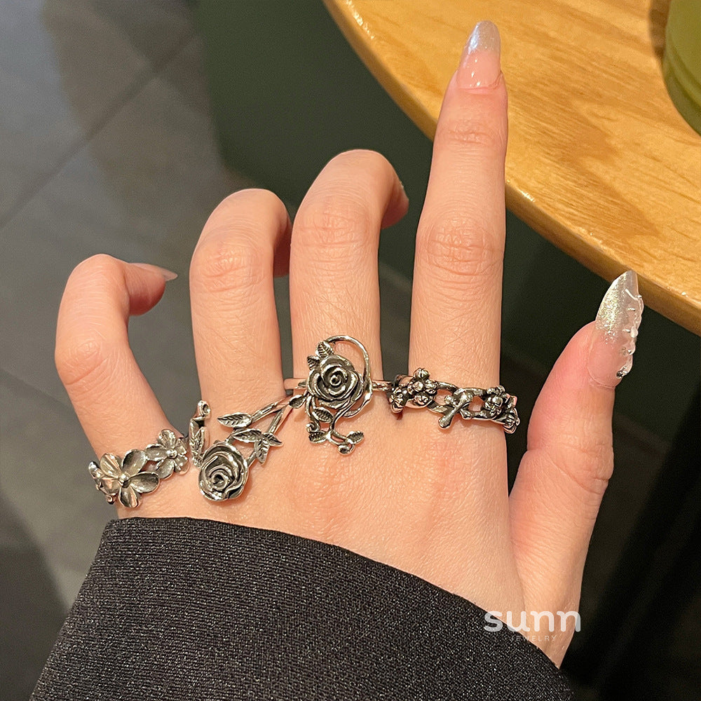 Rona Thorn Rose Ring [6TU7TF0D]