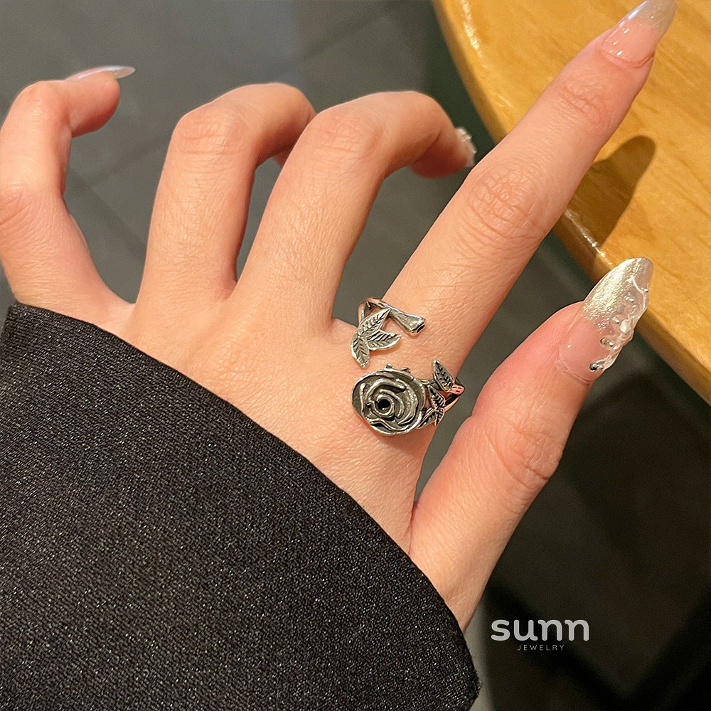 Rona Thorn Rose Ring [YETAB29T]