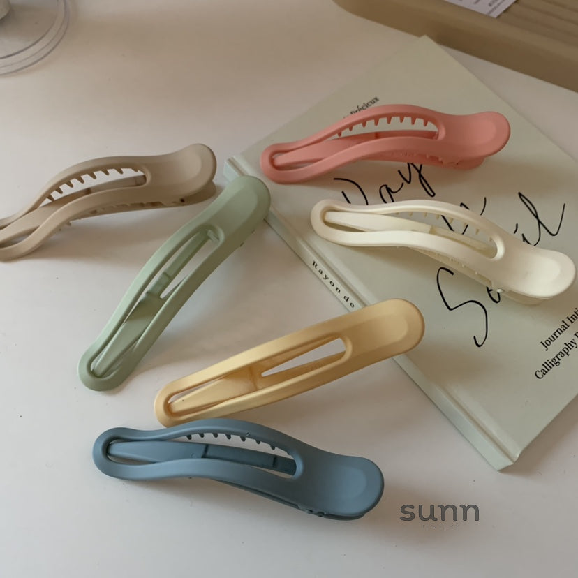 Ronni Frosted Fabric Claw Clip [3OJIZP93]