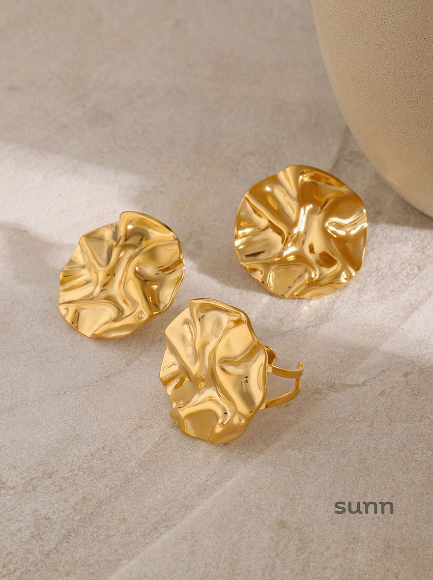 Rooney Textured Gold Jewelry [S51W2AMU]