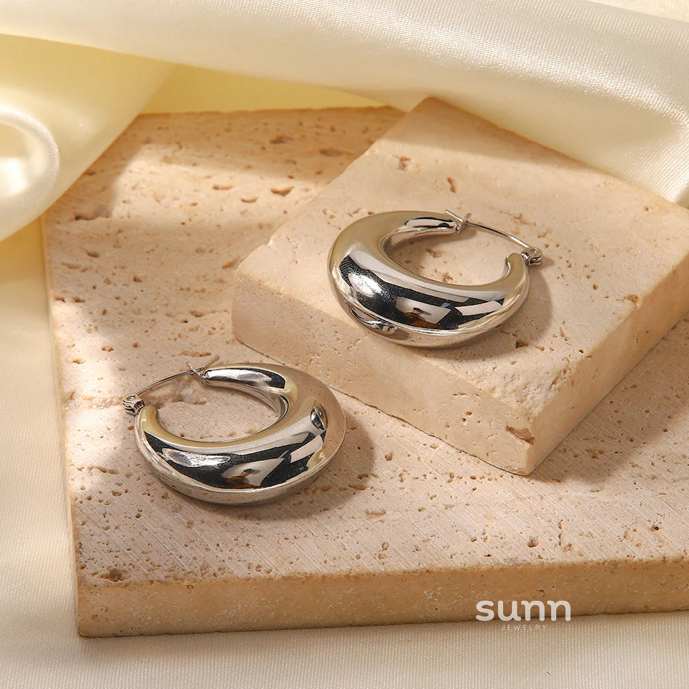 Rosalina Minimalist Circle Stud Earrings