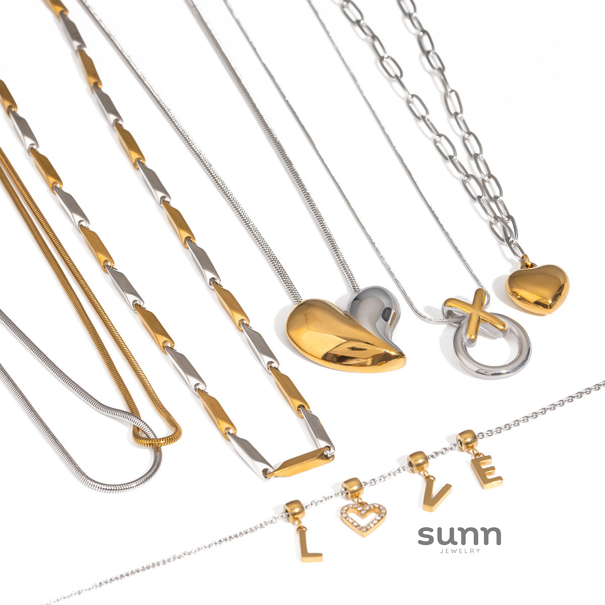 Rosalynn Layered Charm Necklace [2YFOAU5G]