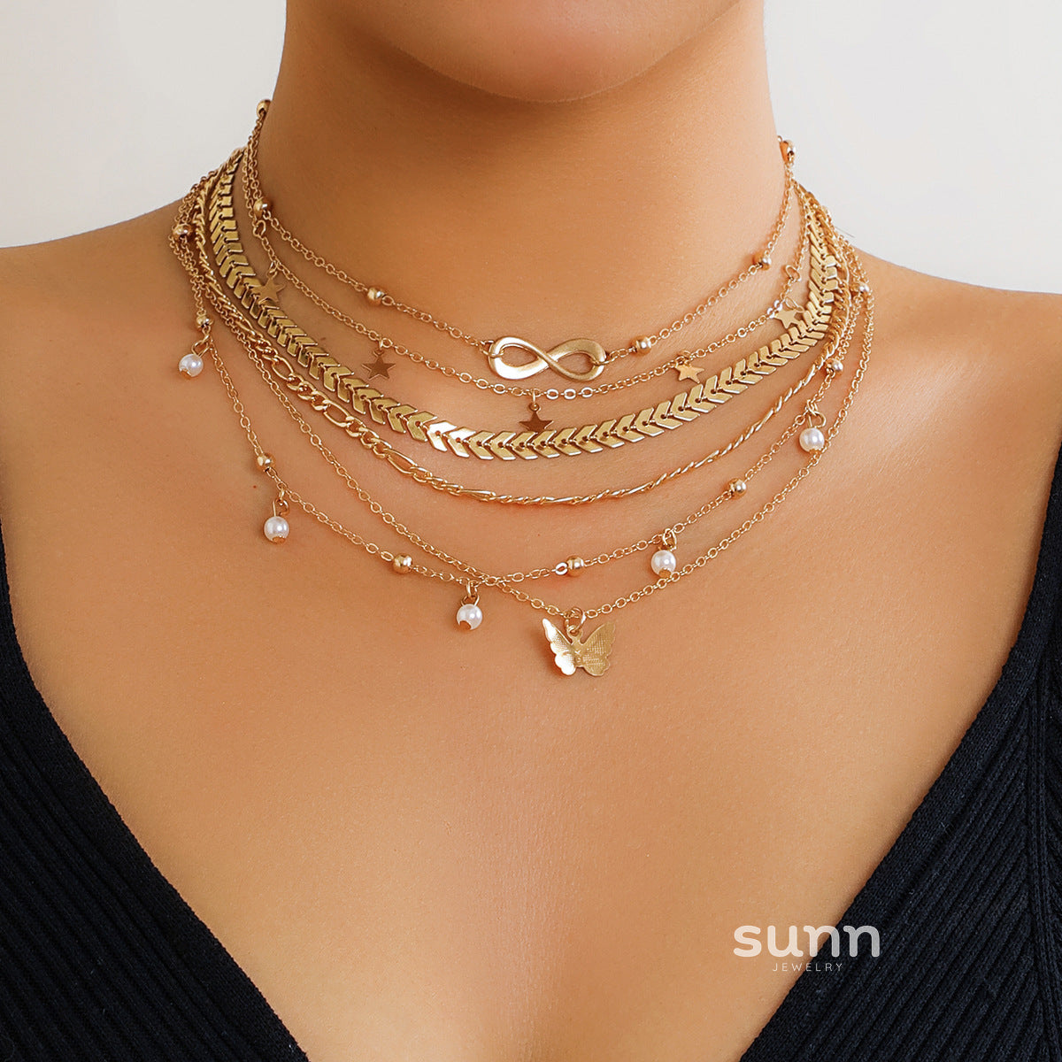 Roseanna Layered Butterfly Heart Necklace [BJ3K2GKX]