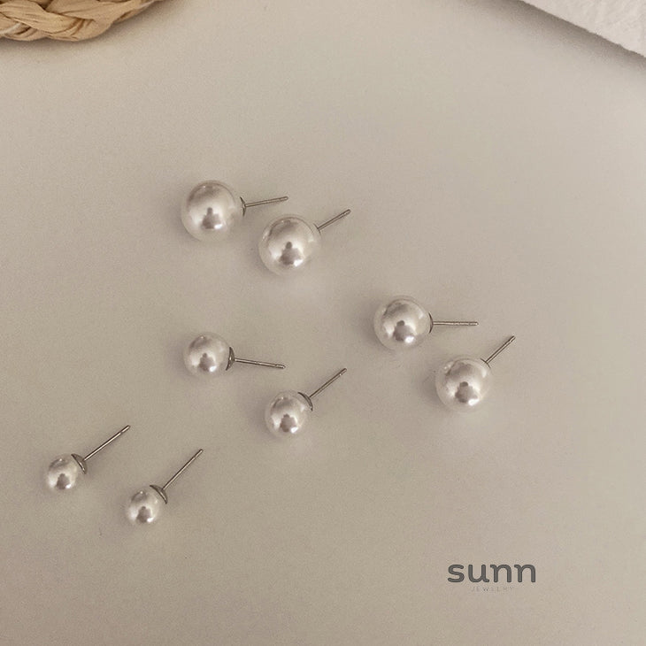 Rosey Pearl Stud Earrings [U9E6QP7R]