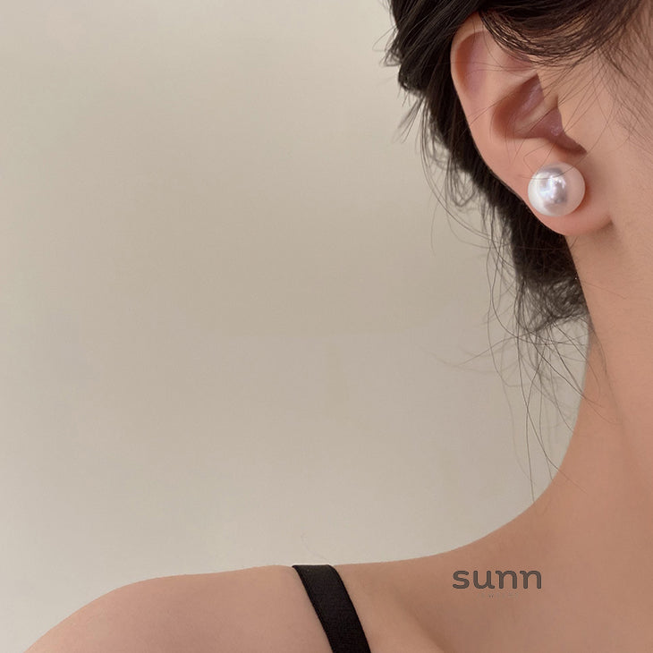 Rosey Pearl Stud Earrings [JMWIWKNC]