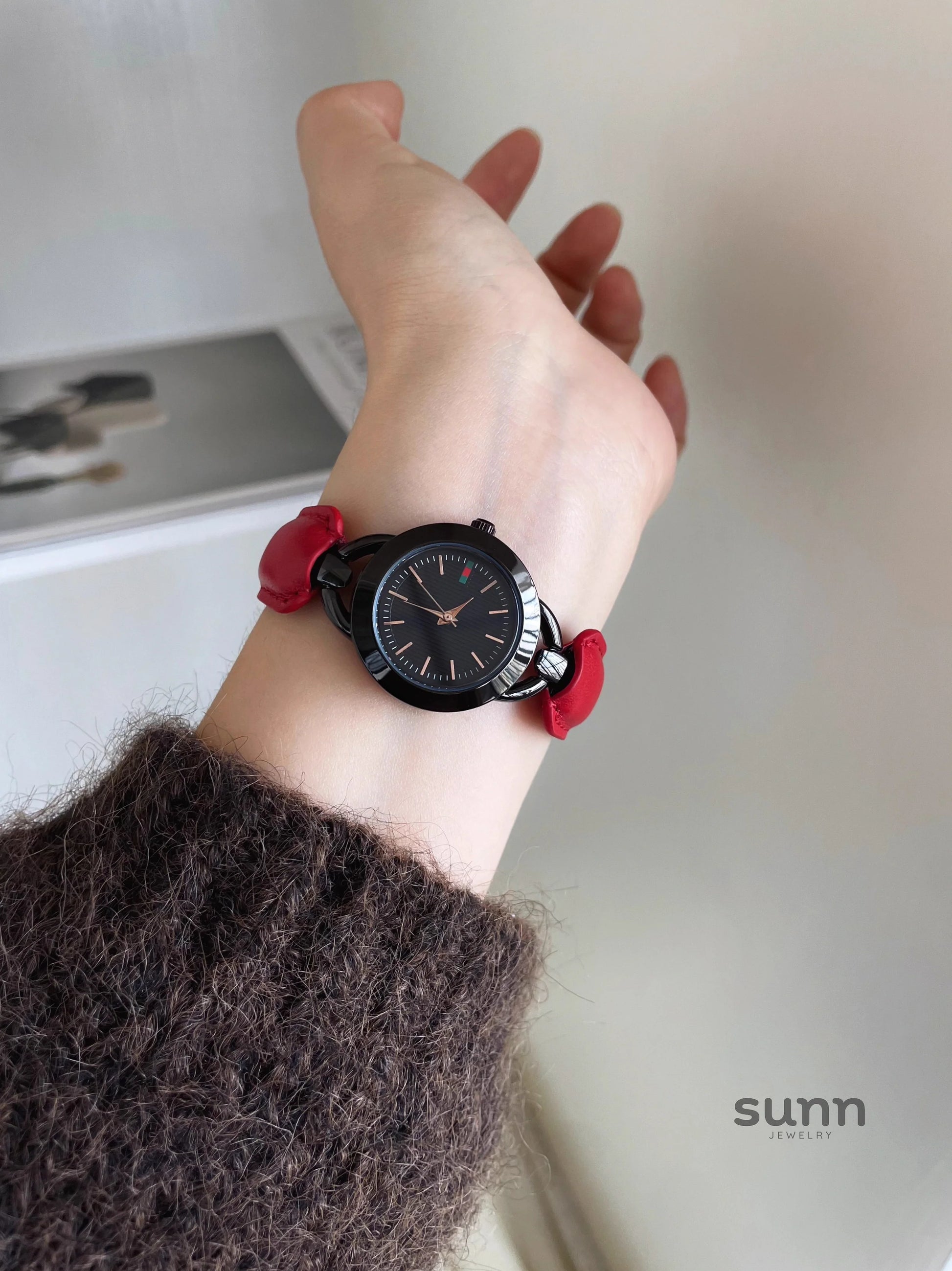 Rosey Vintage Bracelet Watch