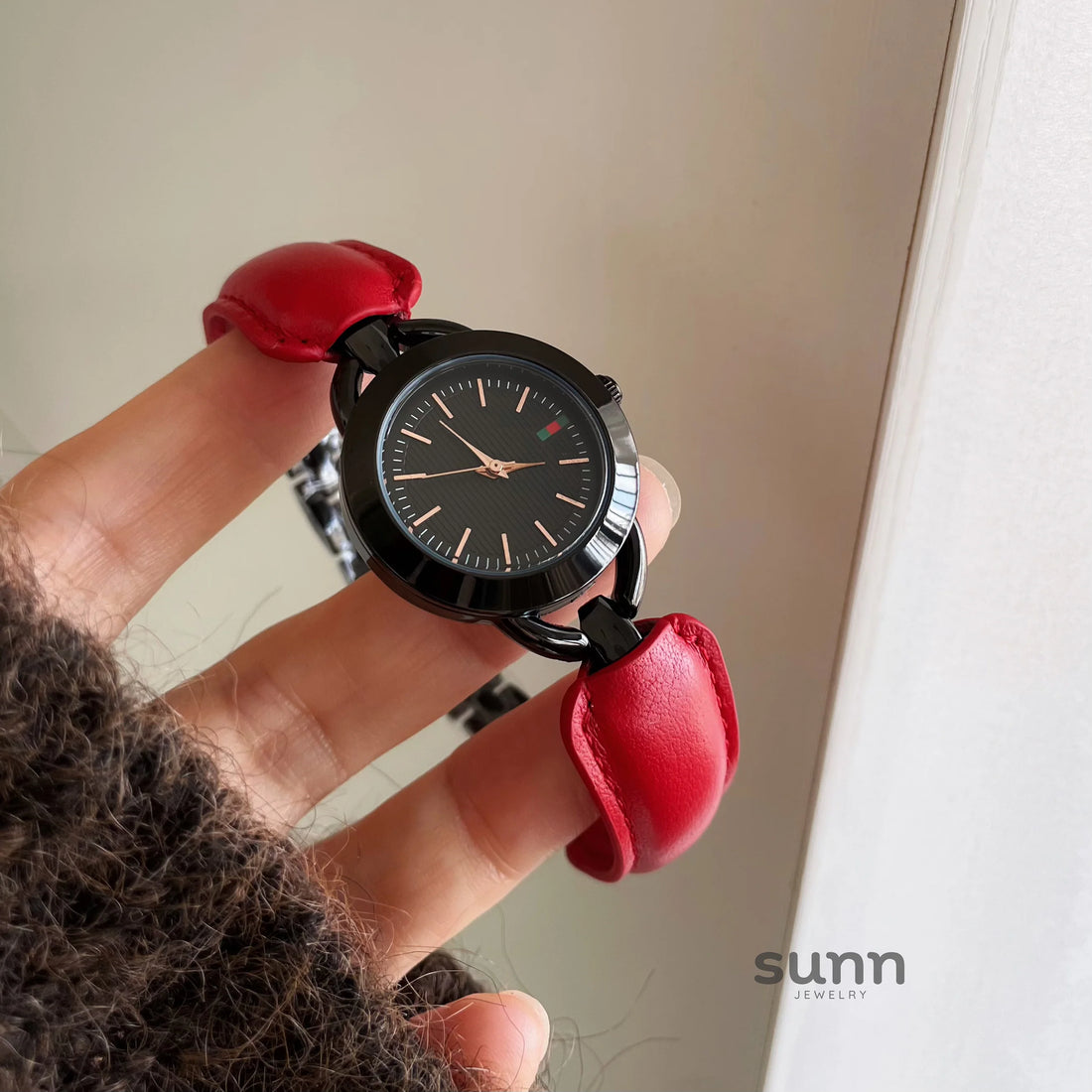 Rosey Vintage Bracelet Watch