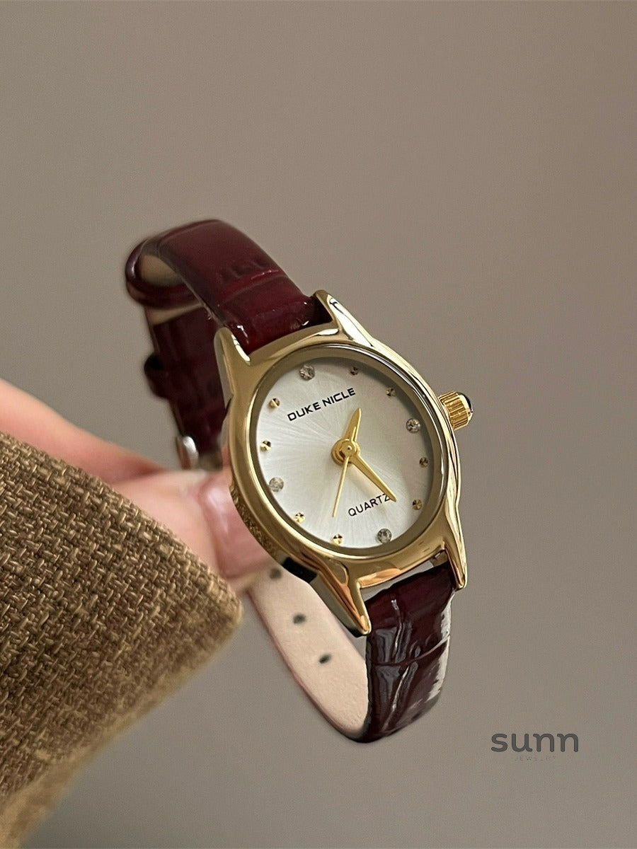Rowyn Elegant Oval Watch [DV86IN1B]