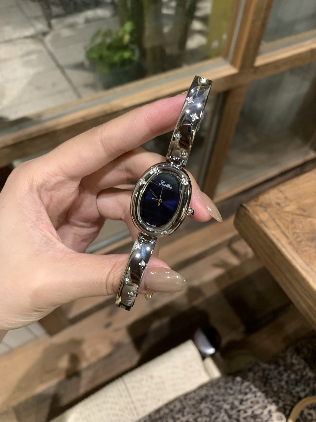 Rowynn Sapphire Bracelet Watch [Q34USNHL]