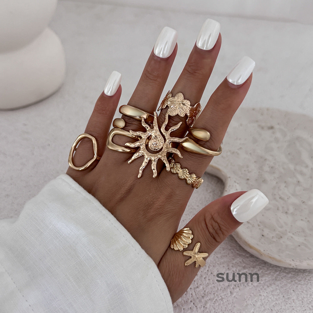 Rozlyn Celestial Open Ring [NC4HDQ50]