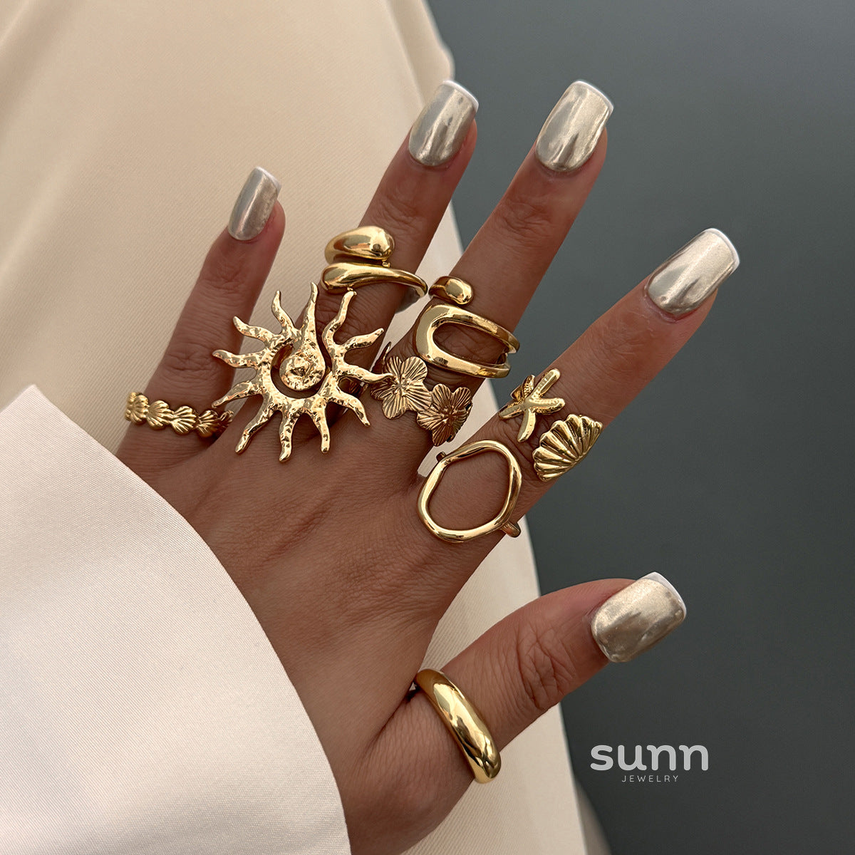 Rozlyn Celestial Open Ring [C9Z34SBG]