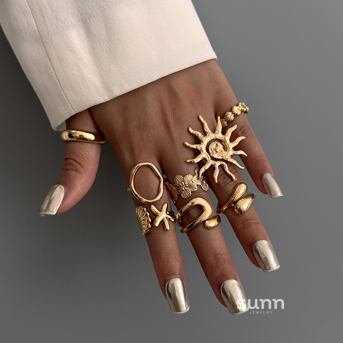 Rozlyn Celestial Open Ring [Q8AE7PHM]