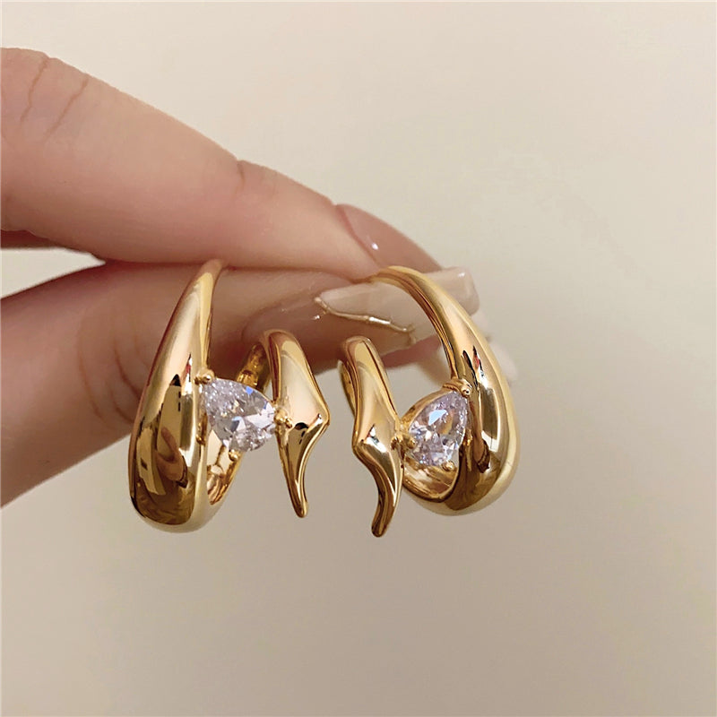 Rozlynn Gold Zircon Drop Earrings [V4Y8QH6E]