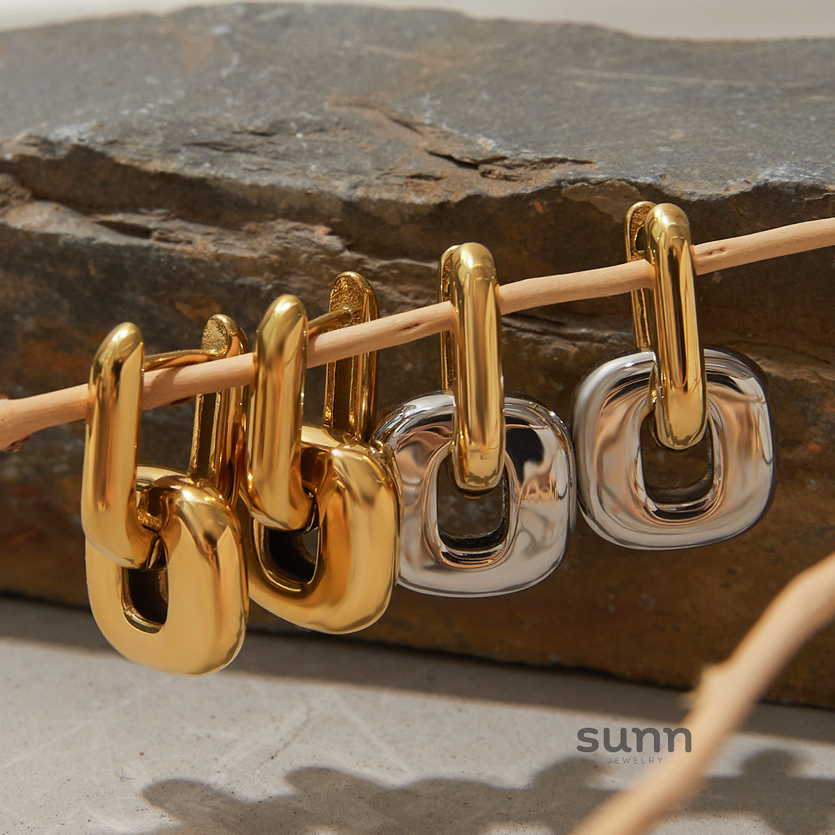 Ruqayyah Stainless Steel Geometric Hoops [H8WQQEHF]