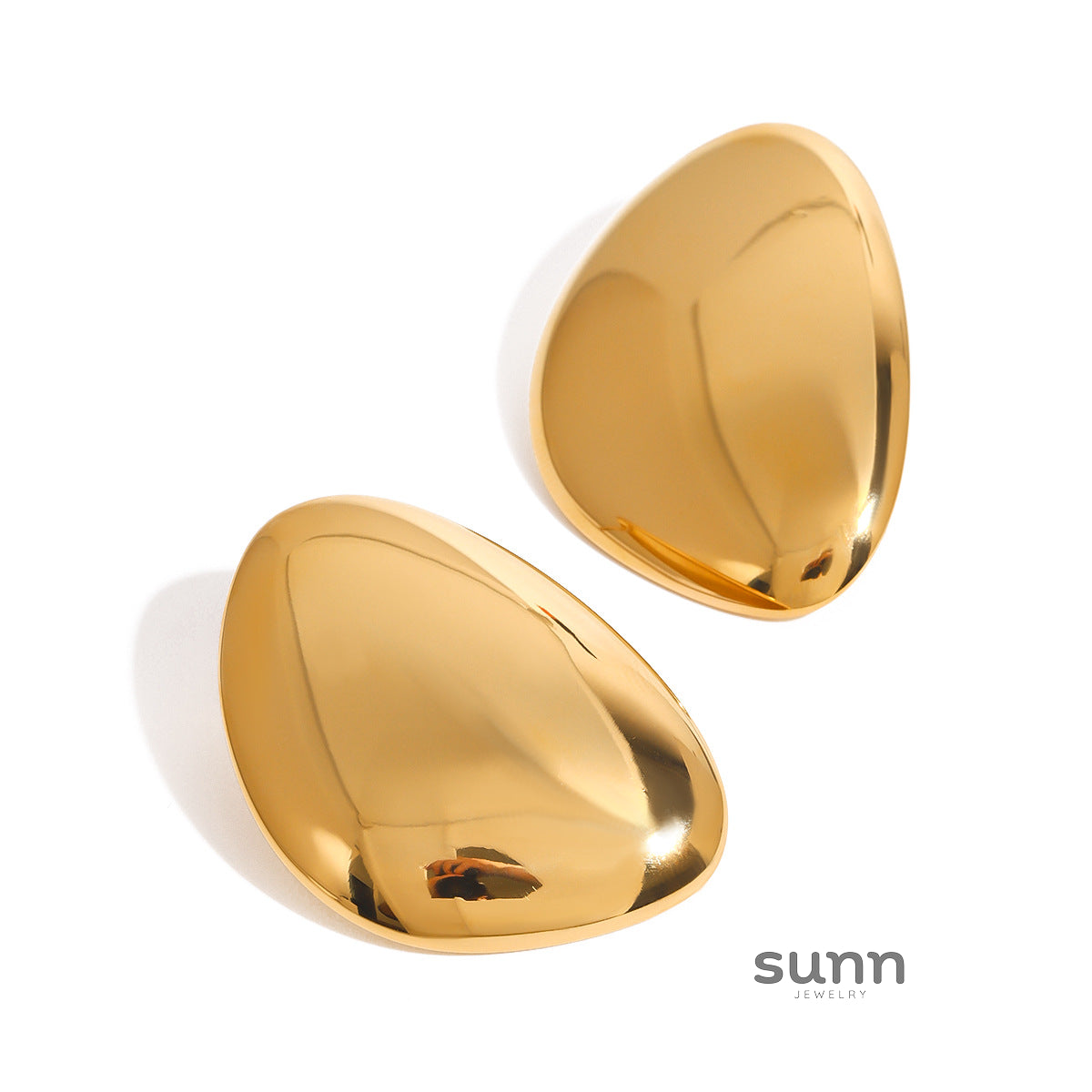 Ruth Sleek Pyramid Studs [RTF1FJXJ]