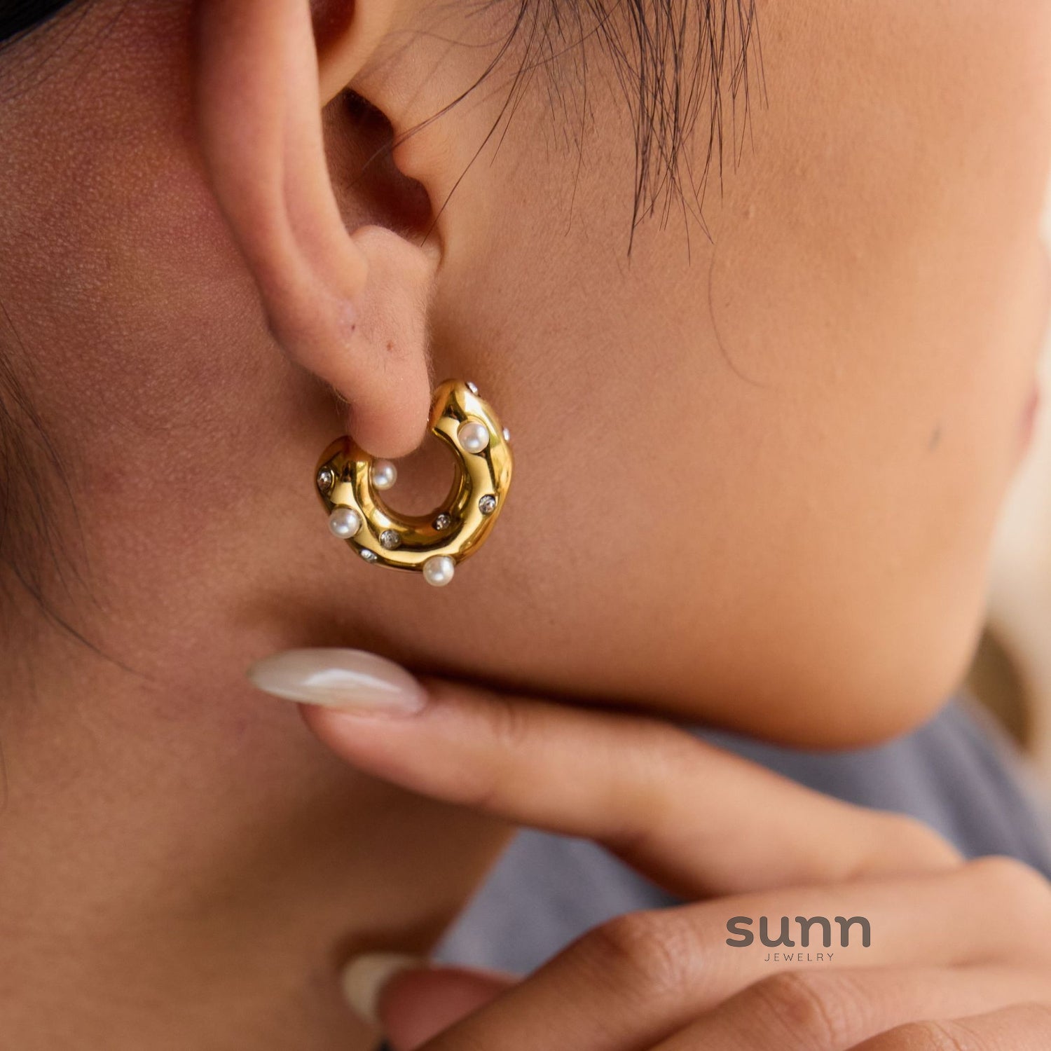 Ruthann Modern Pearl Earrings [UJQ2P77L]