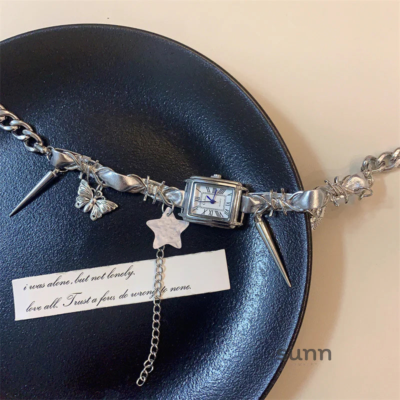 Ruthann Y2K Heart Clock Choker