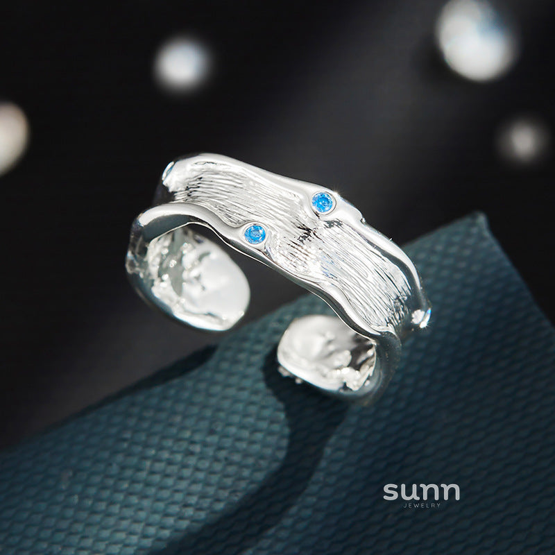 Ryann Textured Open Ring [M0UG75ZS]