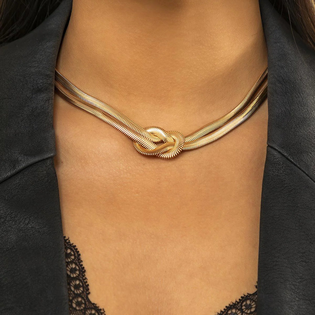 Ryanna Interlocking Metal Chain