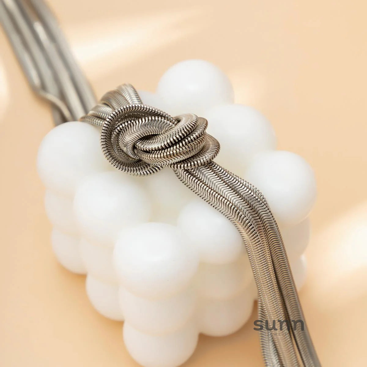 Ryanna Interlocking Metal Chain