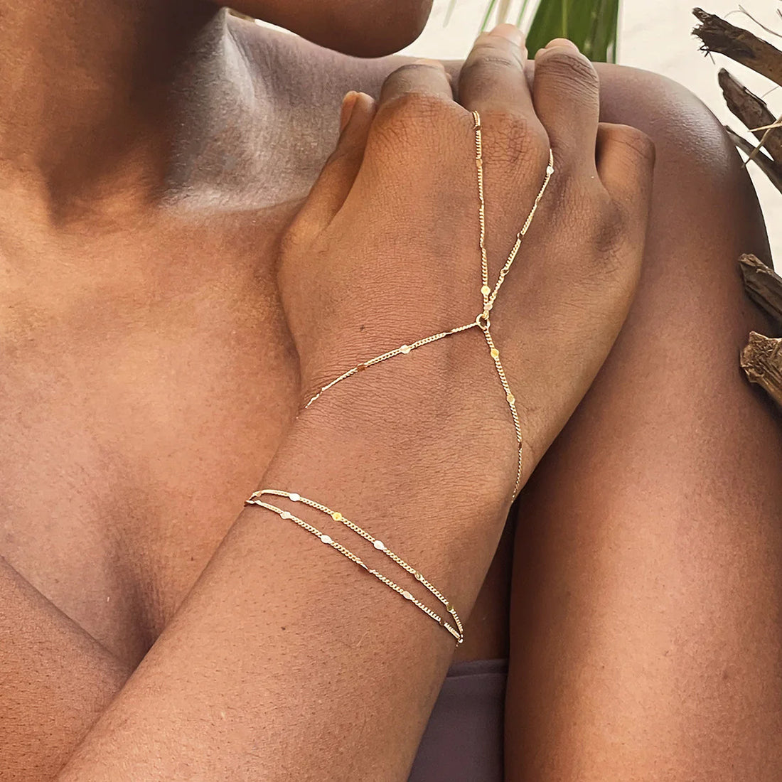 Ryen Layered Hand Chain Set