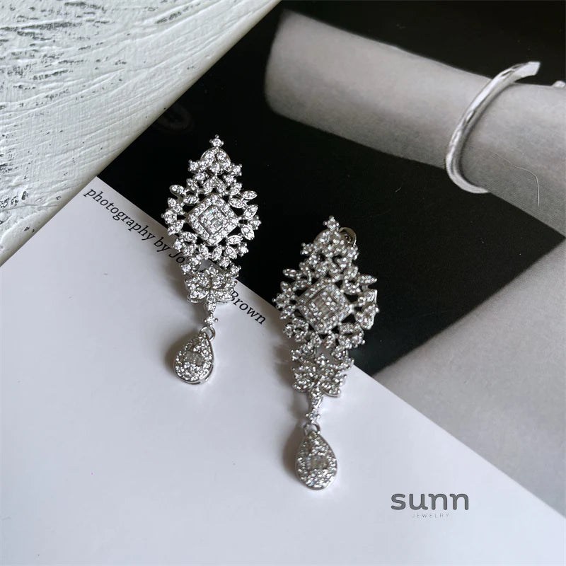 Rylee Vintage Filigree Dangle Earrings