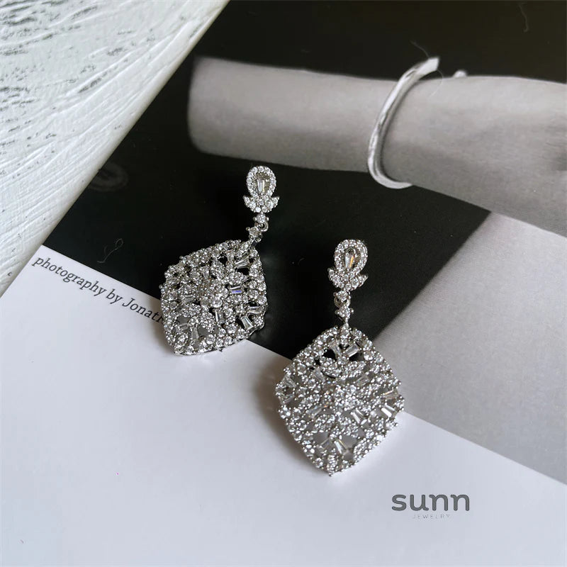 Rylee Vintage Filigree Dangle Earrings