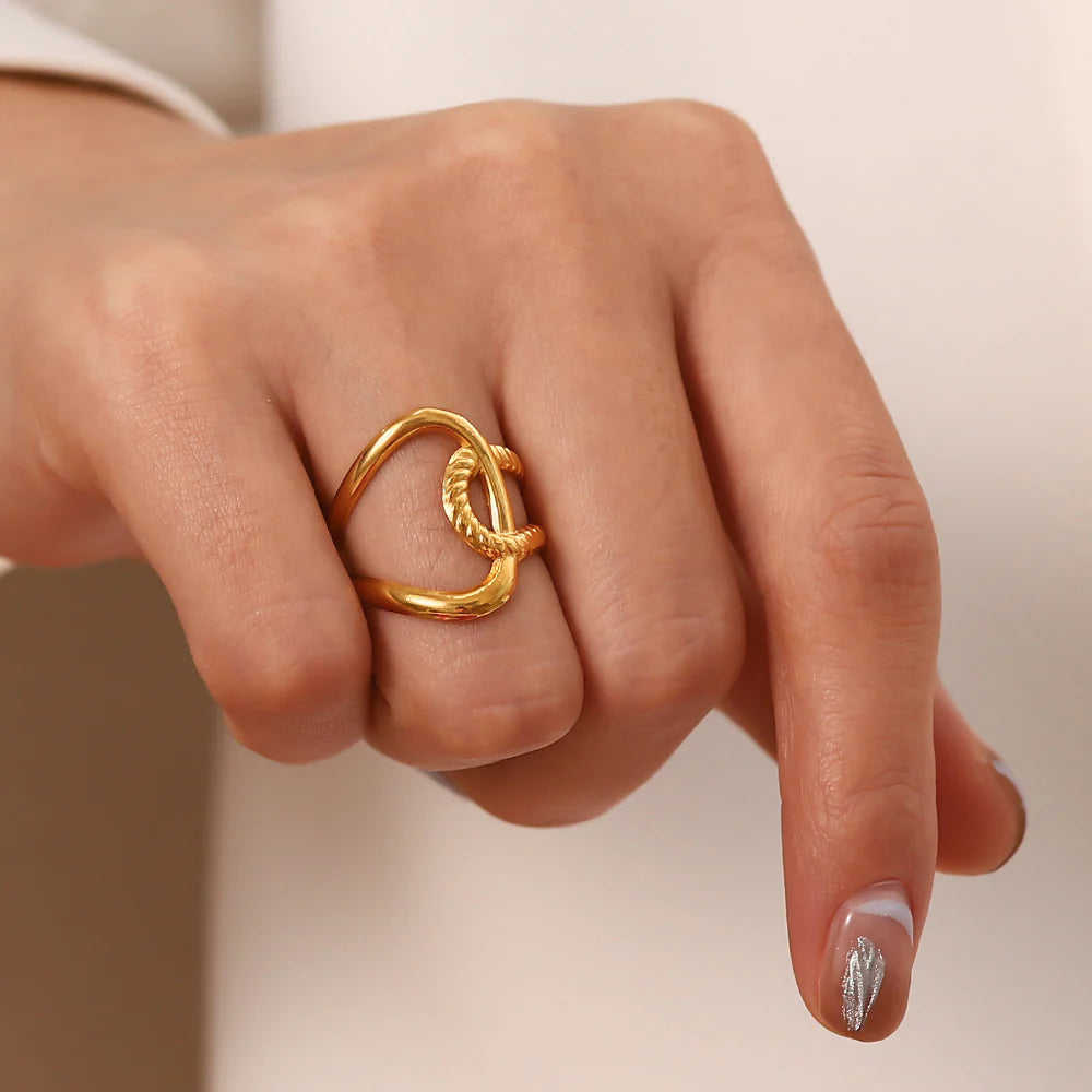 Ryley Chic Band Ring