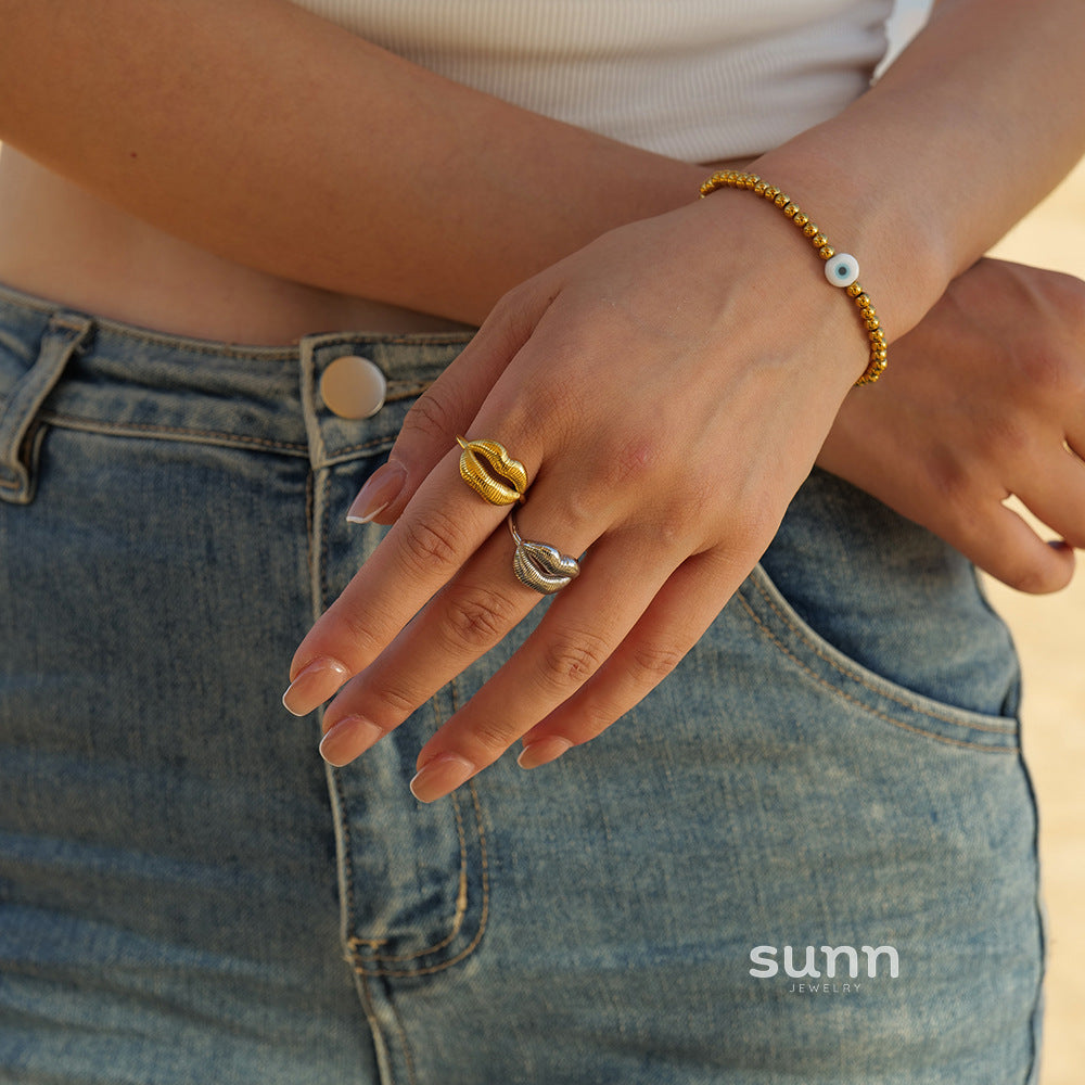 Rylie Gold Evil Eye Bracelet [MYKAASW3]