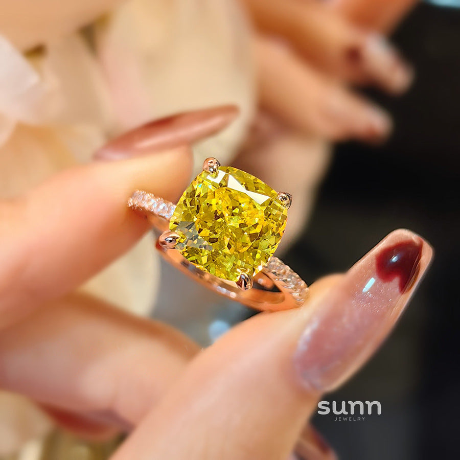 Rylynn Square Sparkle Ring [DHGTEOTB]
