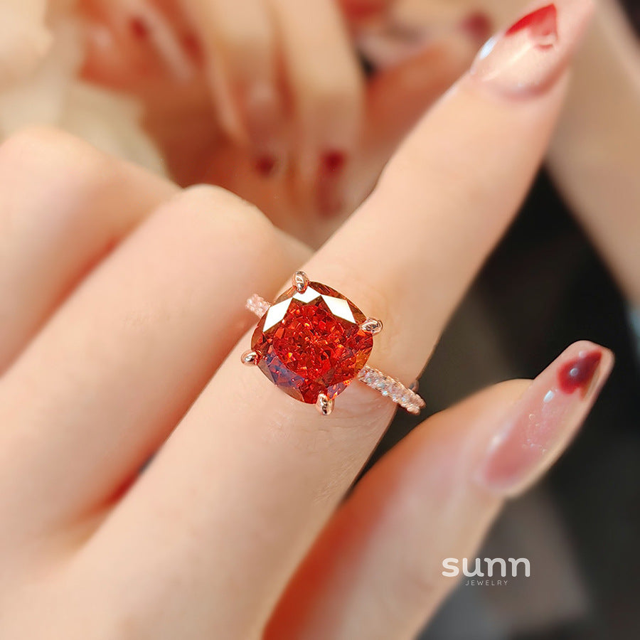 Rylynn Square Sparkle Ring [MOZZEVQK]