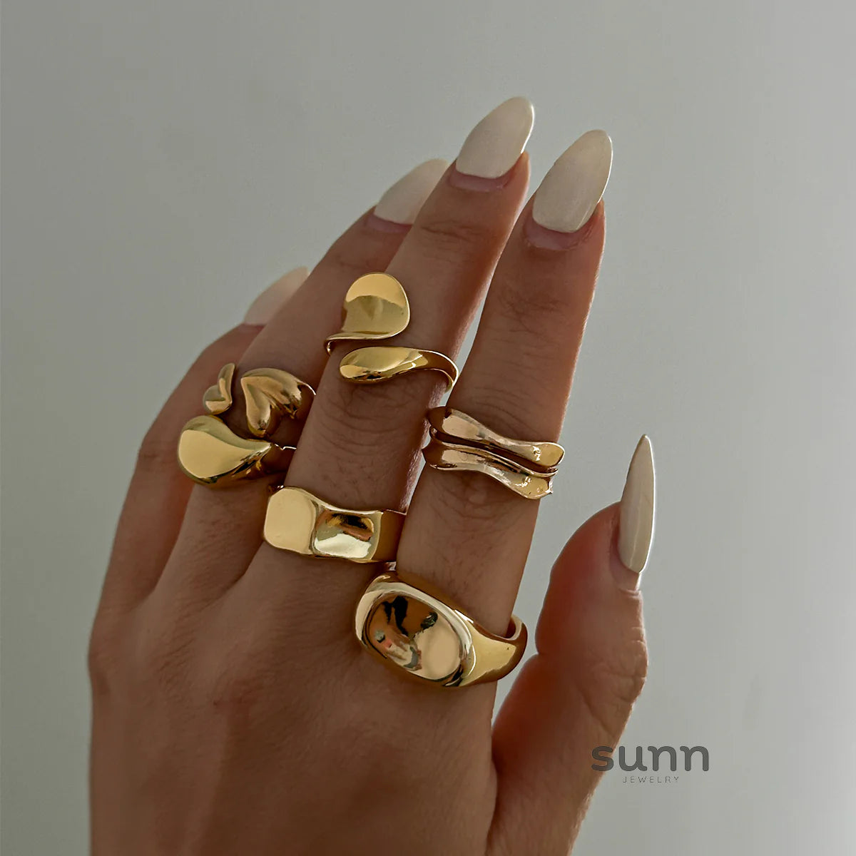 Saachi Stackable Open Ring Set