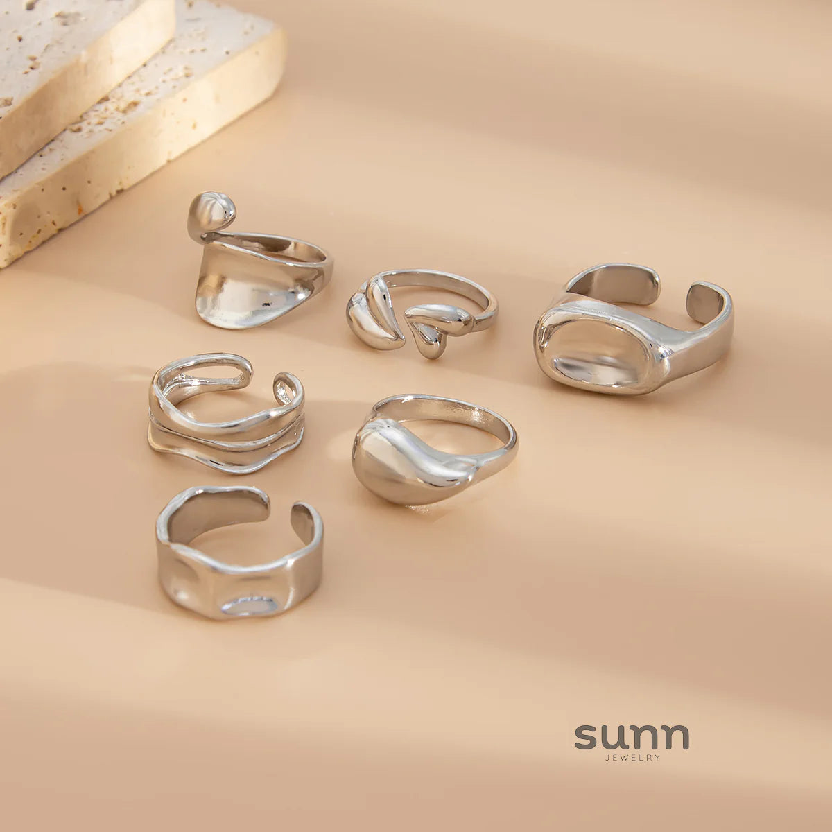 Saachi Stackable Open Ring Set