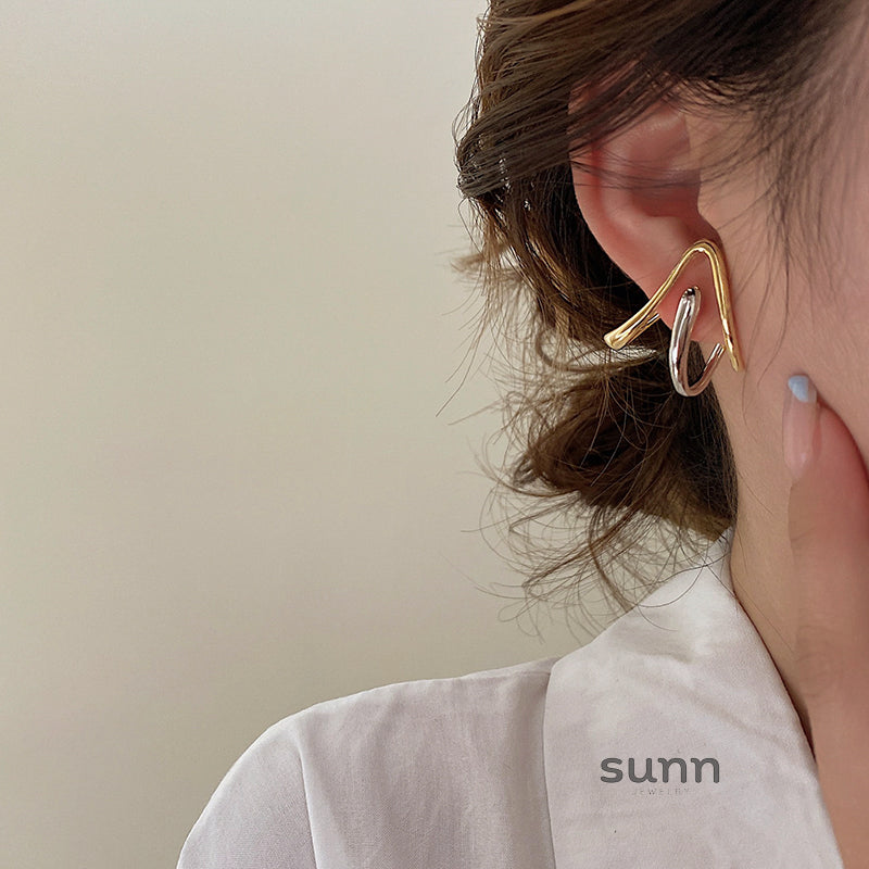 Sabella Abstract Gold-Silver Earrings [X2XE6RLX]