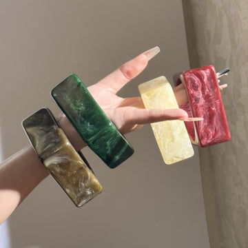 Sabiha Bold Resin Bracelet [NYWG6UAC]