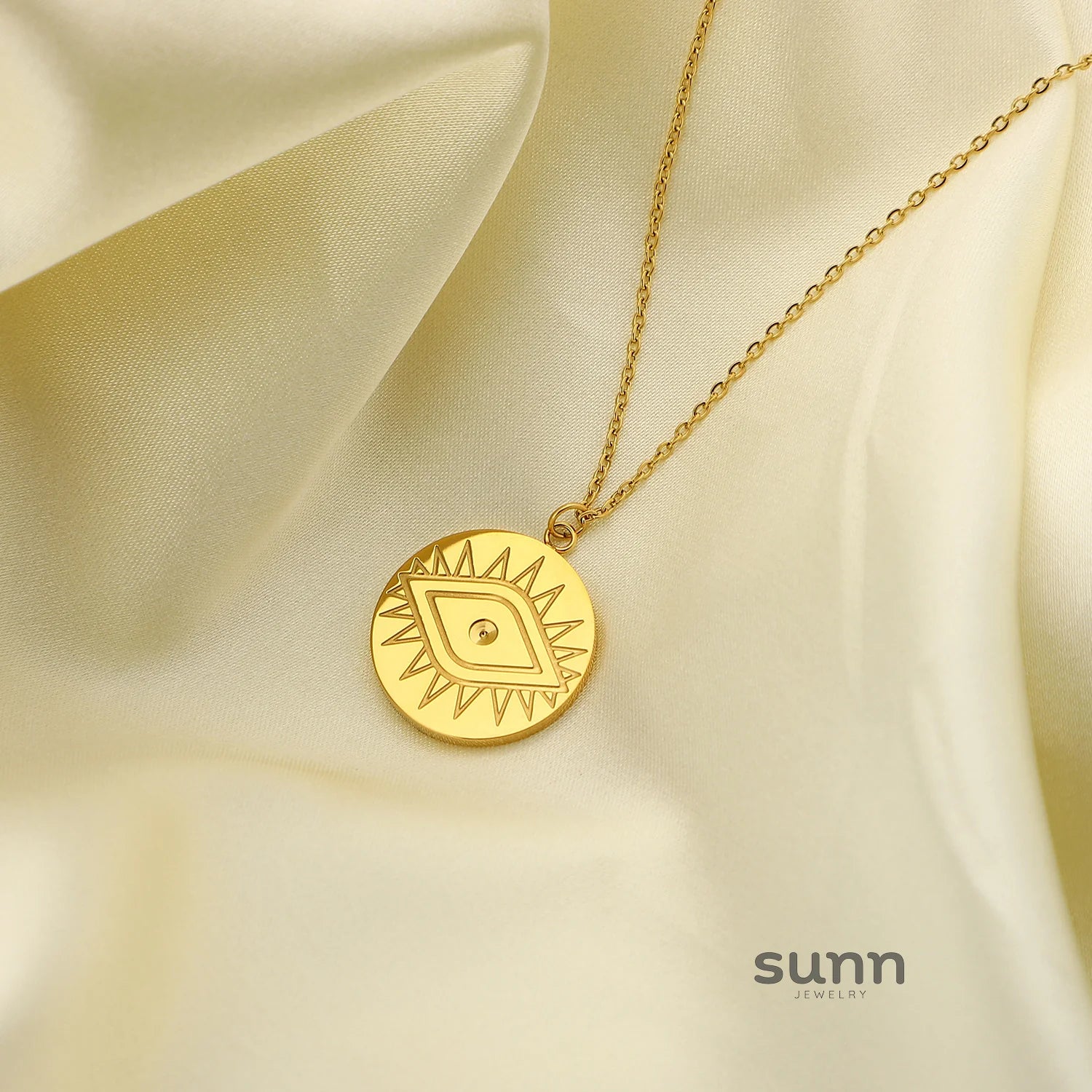 Sade Layered Pendant Necklace