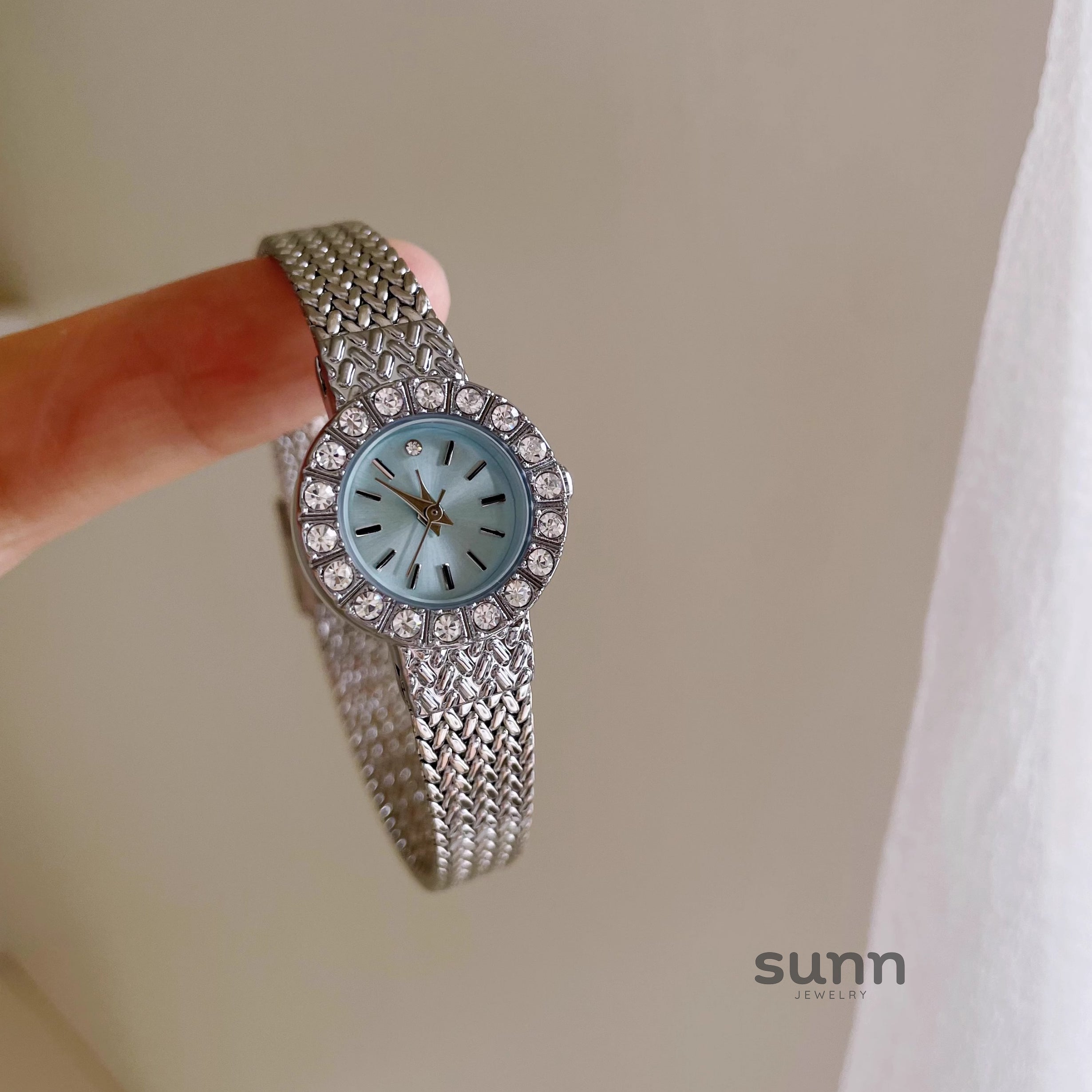 Sade Luxe Mesh Watch [P81BWMNR]