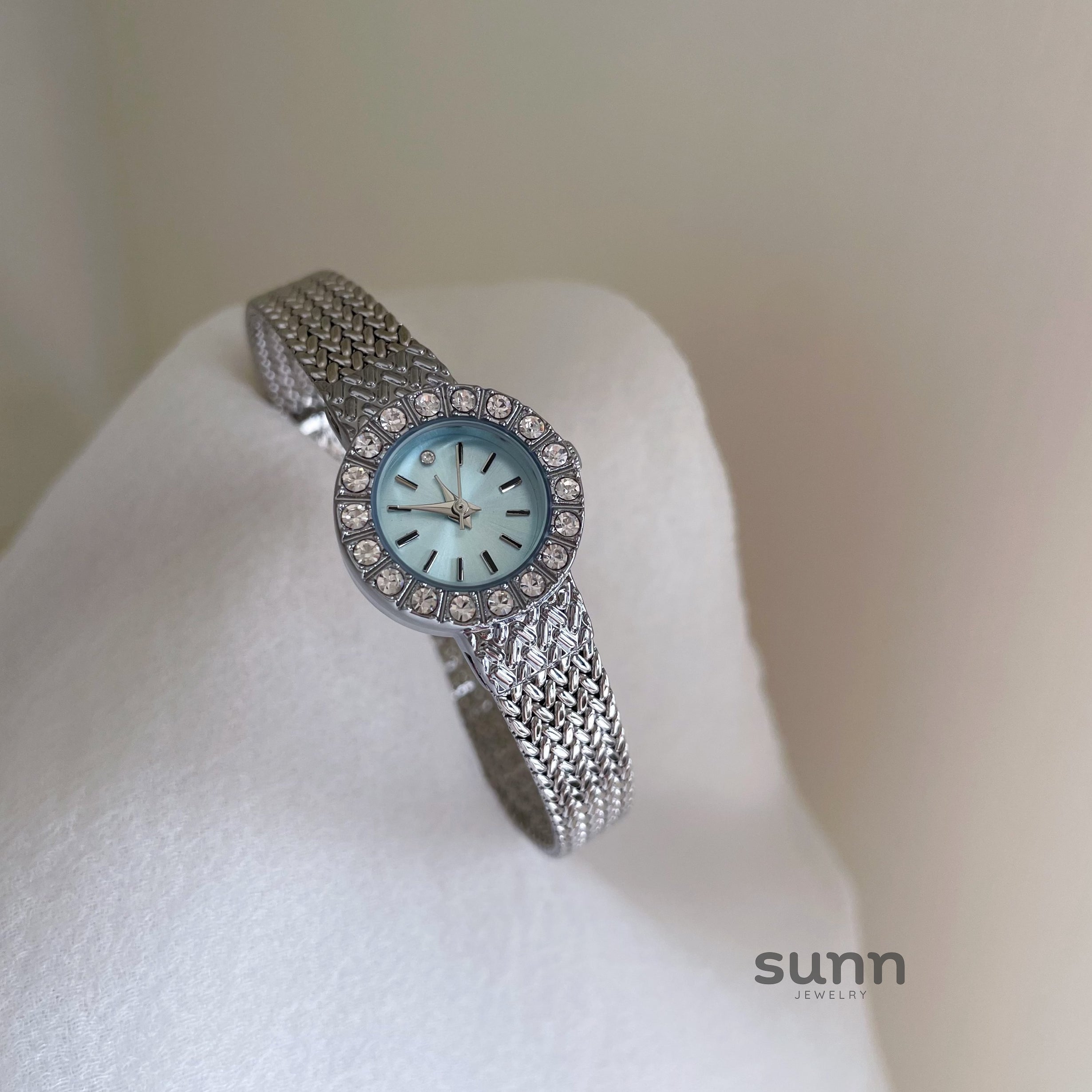 Sade Luxe Mesh Watch [MIAI3I8B]