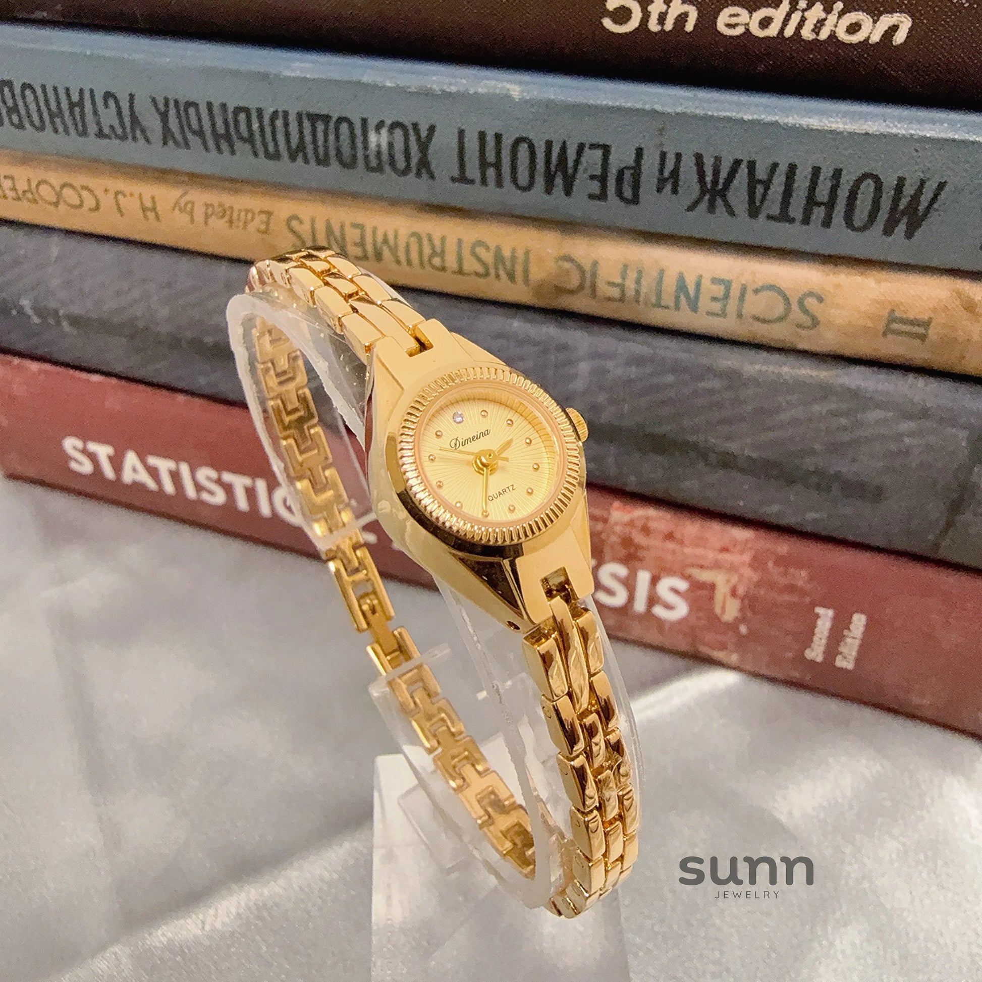 Sadia Petite Vintage Chain Watch