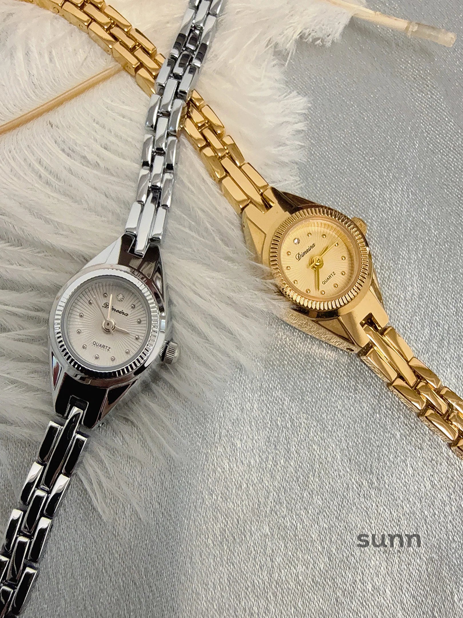 Sadia Petite Vintage Chain Watch