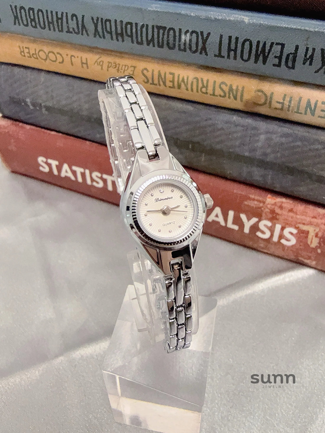 Sadia Petite Vintage Chain Watch
